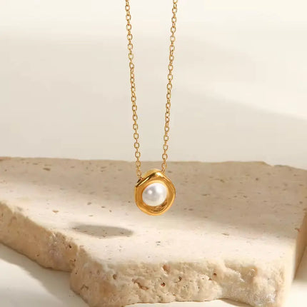 Pearl Halo Pendant Necklace 2Moon Jewellery