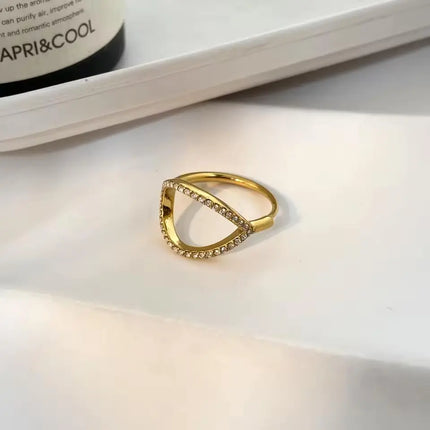 Aurora Curve Ring 2Moon Jewellery