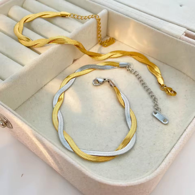 Chandra Chain Bracelet