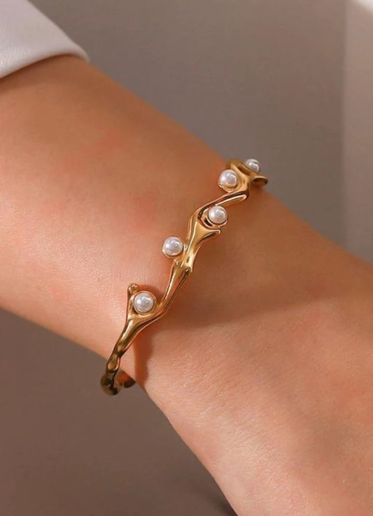 Pearlwave Cuff