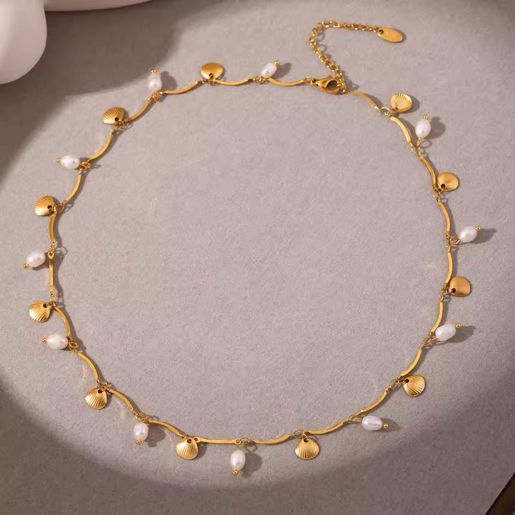 Seaside Embrace Necklace