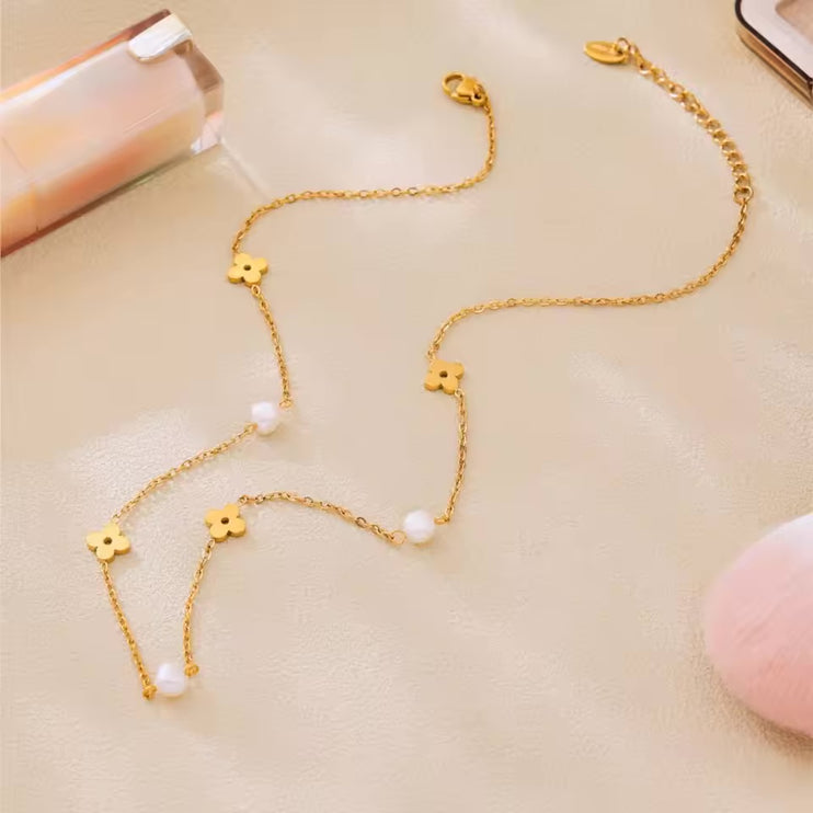 Petal & Pearl Necklace