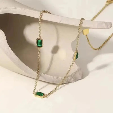 Emerald Station Necklace 2Moon Jewellery
