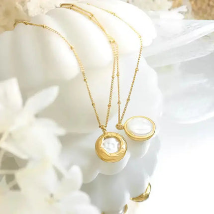 Luna Pearl Pendant Necklace 2Moon Jewellery