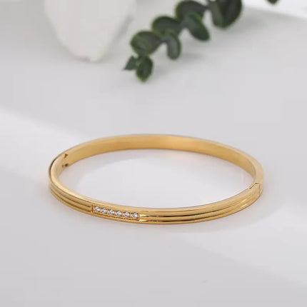 The Planet Saturn Bracelet | Minimal Gold Pavé Bangle – 2Moon Jewellery