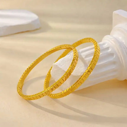 The Starless Galaxy Bracelet | Gold Minimalist Structured Bangle – 2Moon Jewellery